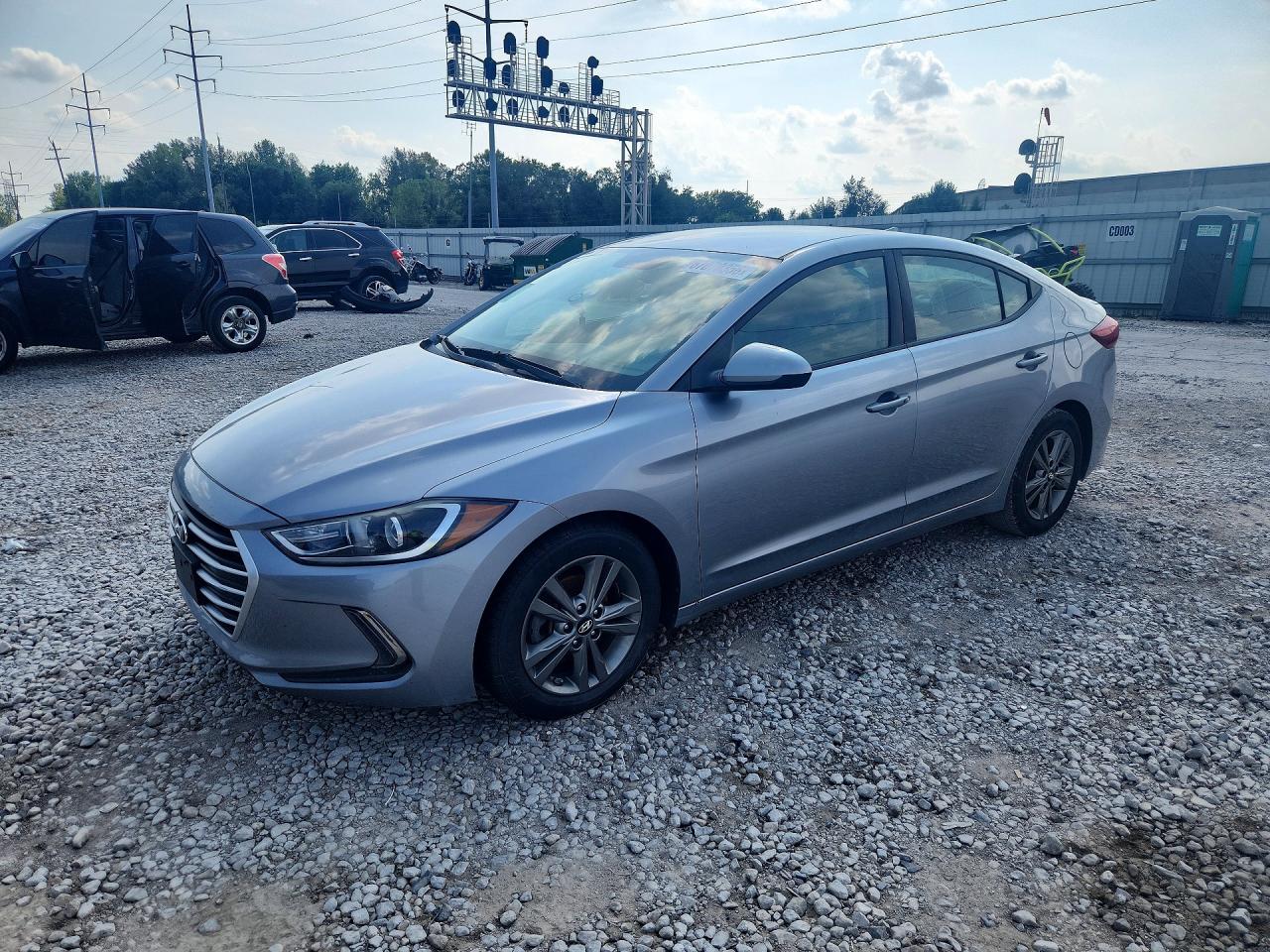 Photo of the 2017 HYUNDAI ELANTRA SE