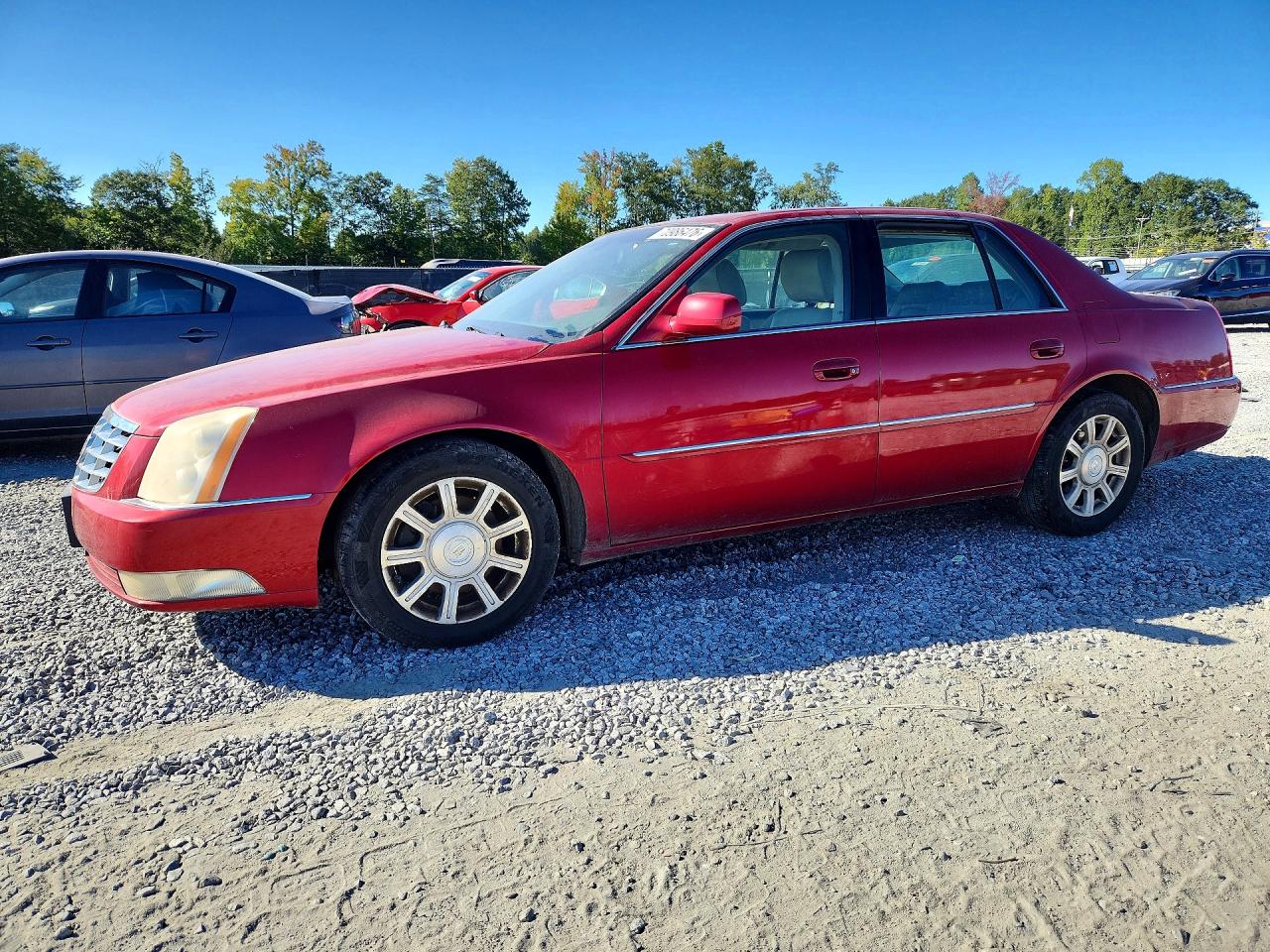 Photo of the 2011 CADILLAC DTS
