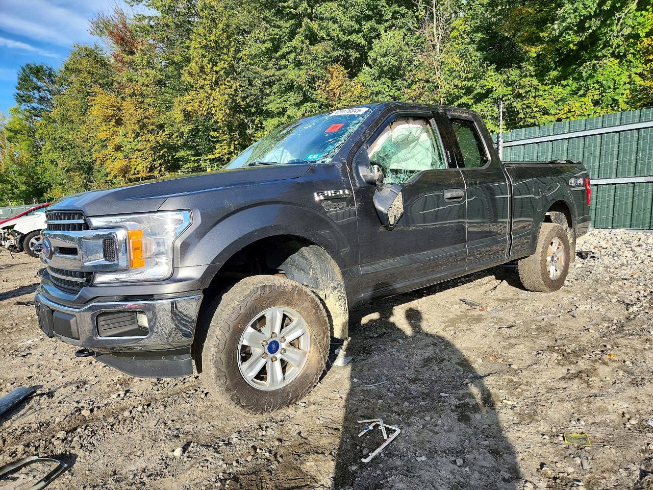 Photo of the 2018 FORD F150 SUPER CAB