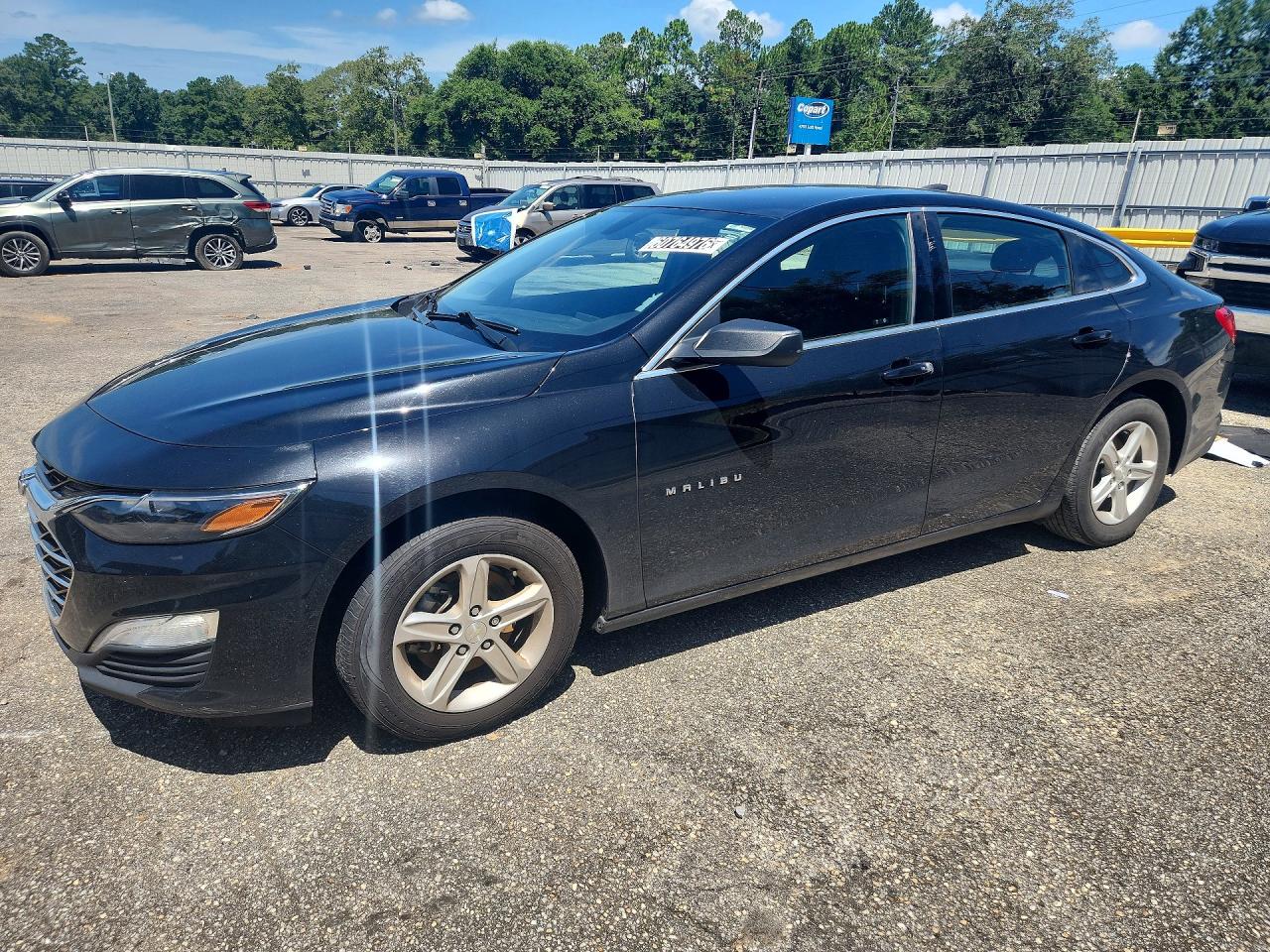 Photo of the 2020 CHEVROLET MALIBU LS