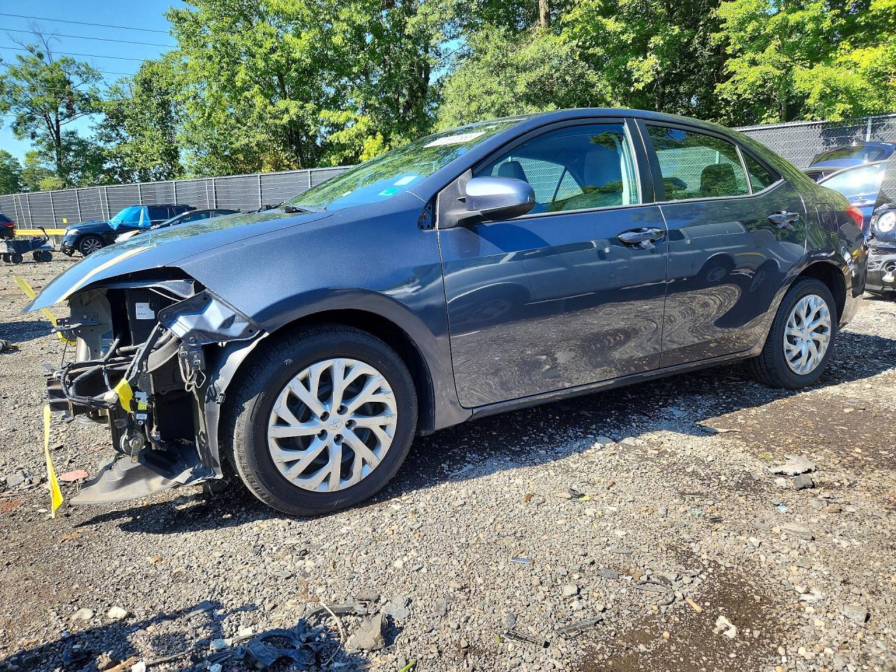 Photo of the 2017 TOYOTA COROLLA LE
