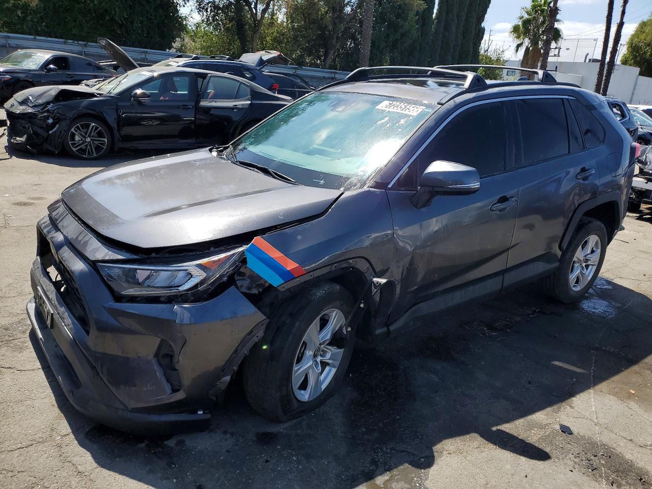 Photo of the 2021 TOYOTA RAV4 XLE