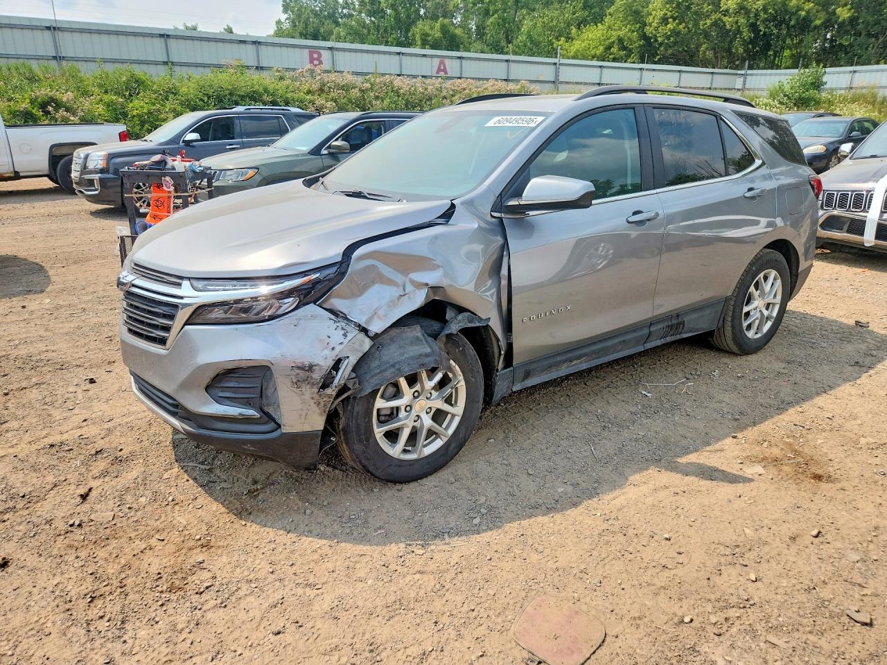 Photo of the 2023 CHEVROLET EQUINOX LT