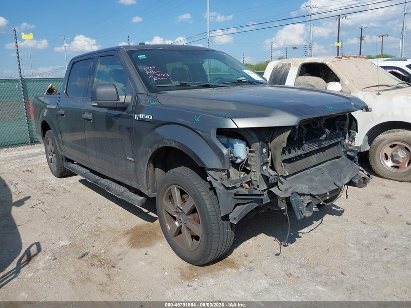 Photo of the 2016 FORD F-150 XLT