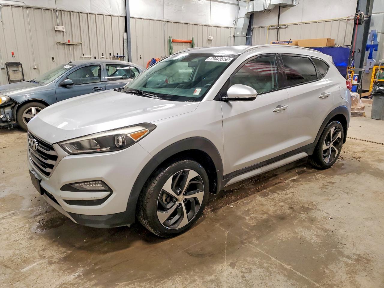 Photo of the 2017 HYUNDAI TUCSON SPORT