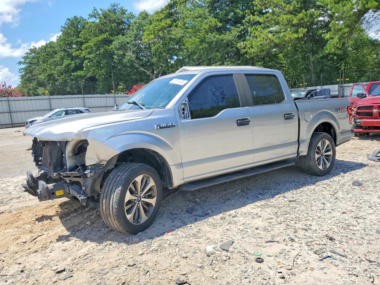Photo of the 2020 FORD F150 SUPERCREW