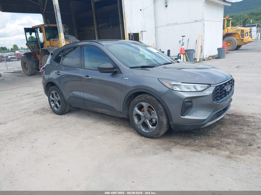 Photo of the 2025 FORD ESCAPE ST-LINE