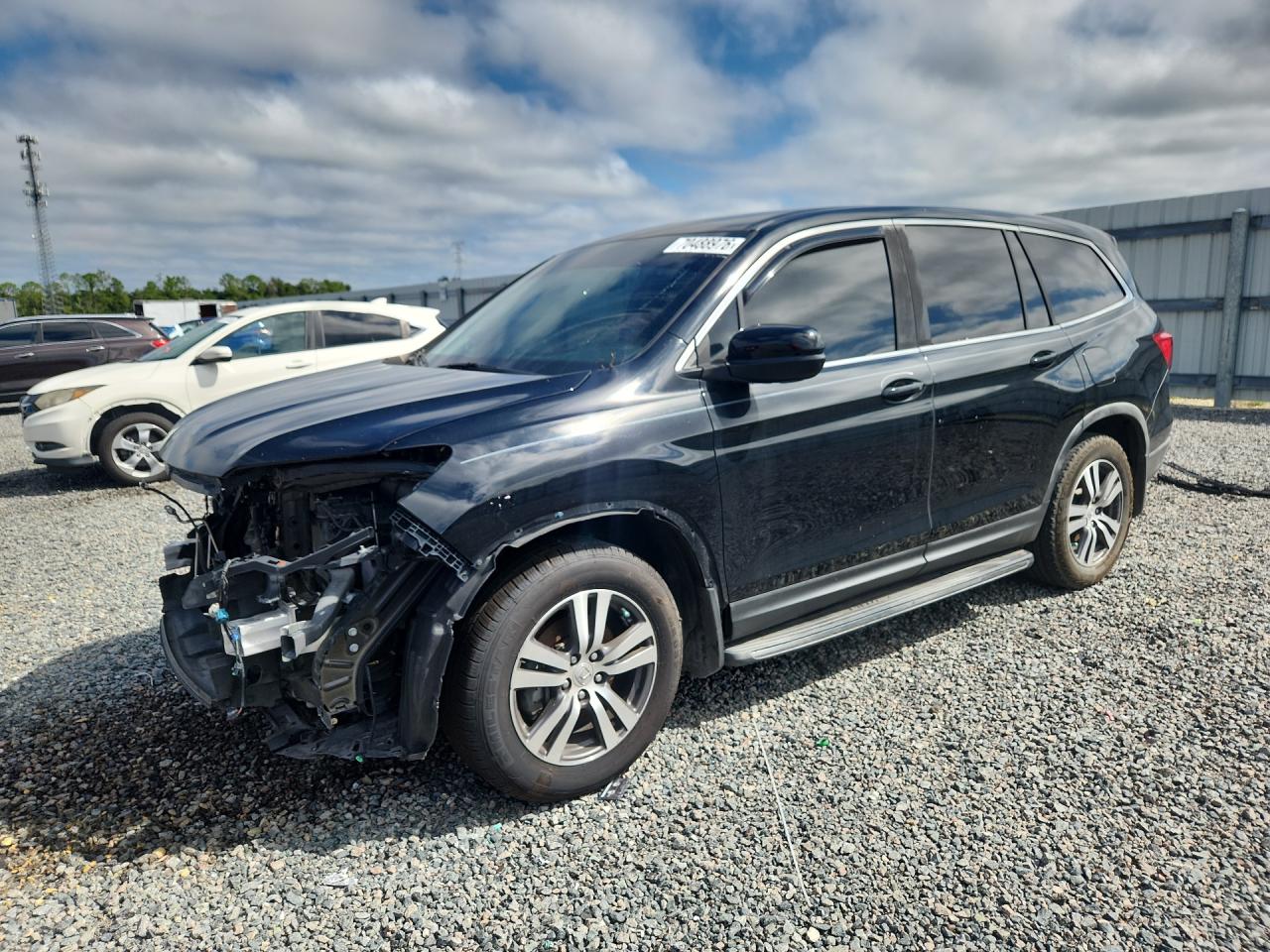 Photo of the 2016 HONDA PILOT EXL