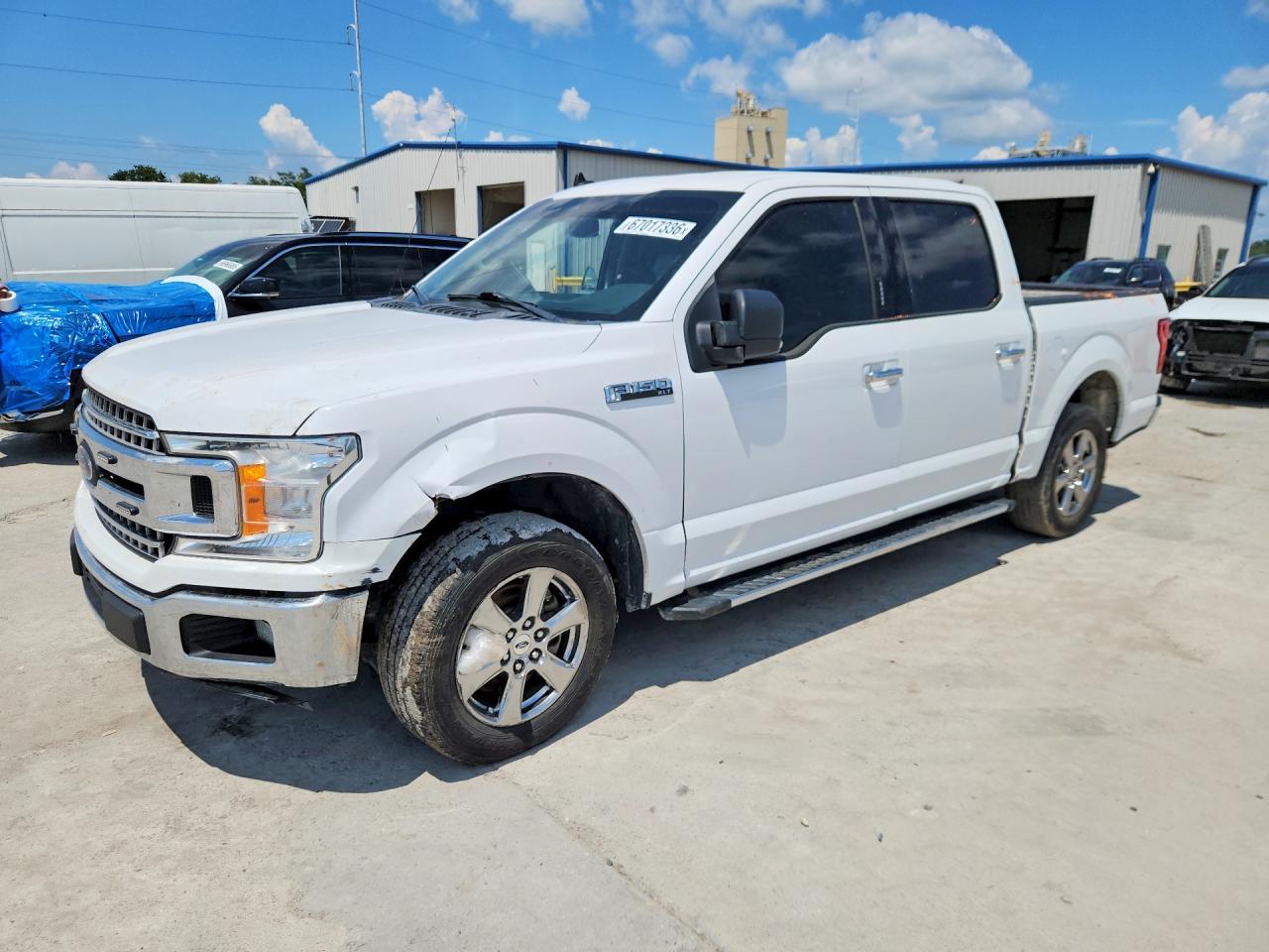 Photo of the 2020 FORD F150 SUPERCREW