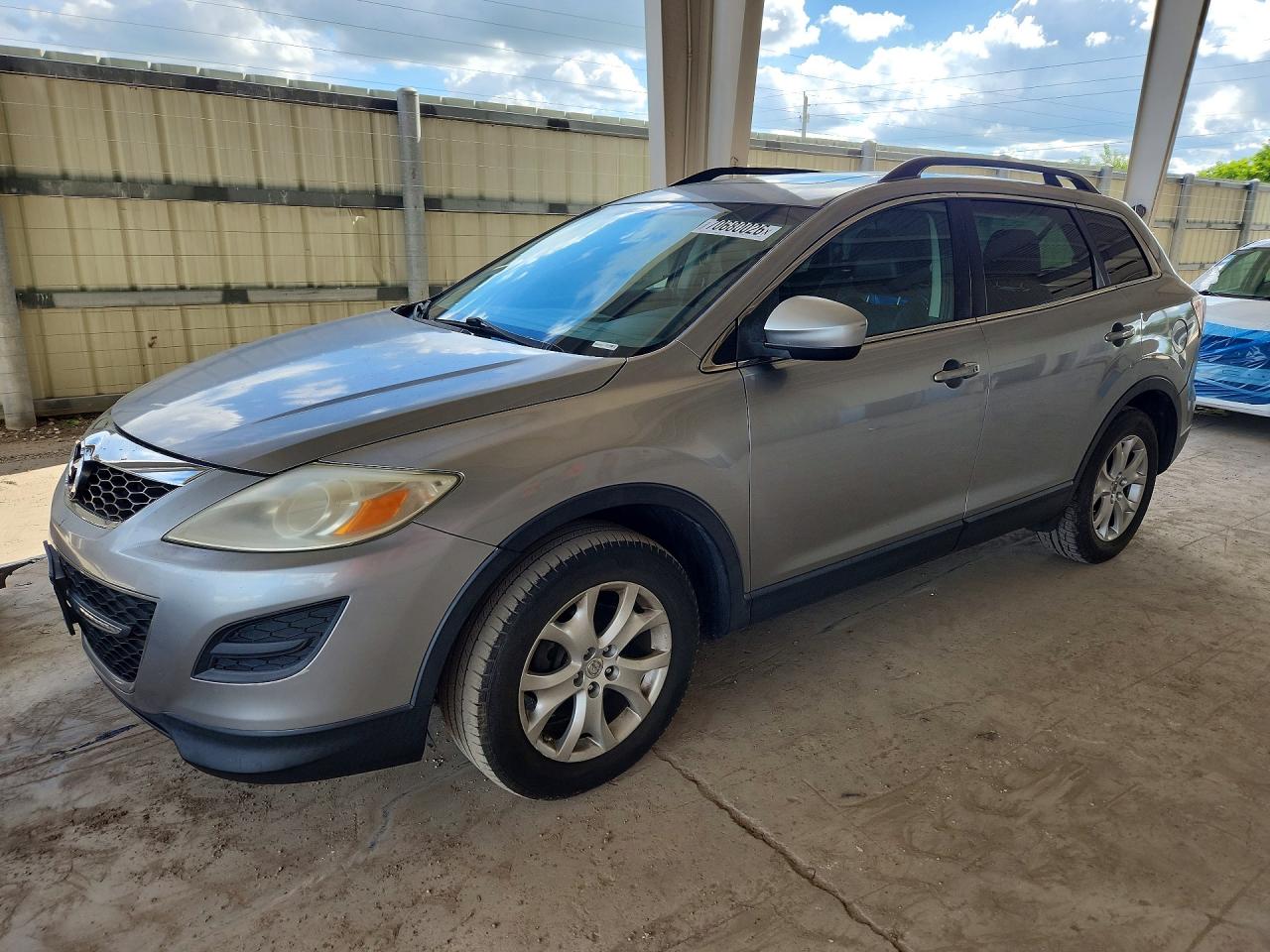 Photo of the 2012 MAZDA CX-9