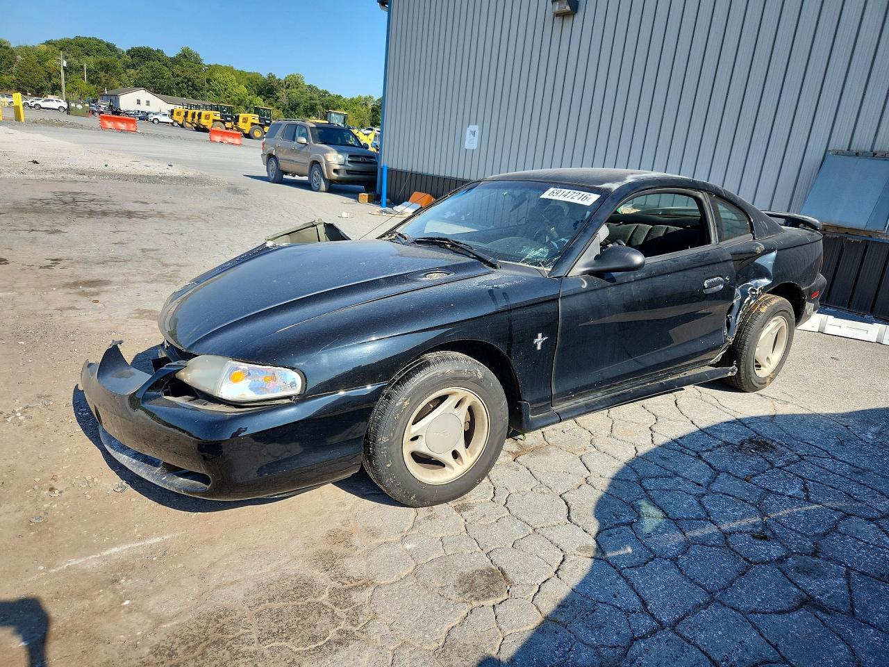 Photo of the 1998 FORD MUSTANG