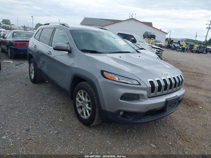 Photo of the 2015 JEEP CHEROKEE LATITUDE