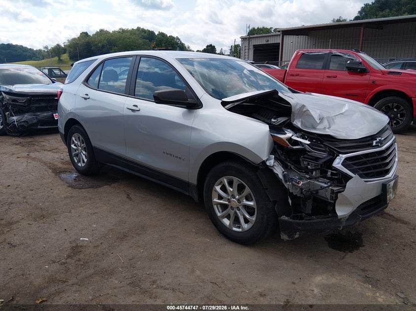 Photo of the 2021 CHEVROLET EQUINOX FWD LS