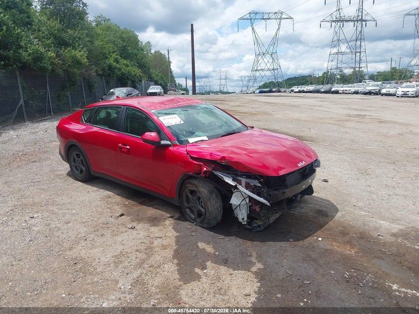 Photo of the 2025 KIA K4 LXS