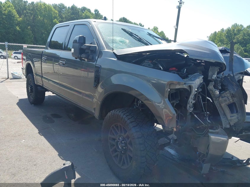 Photo of the 2019 FORD F-250 LARIAT