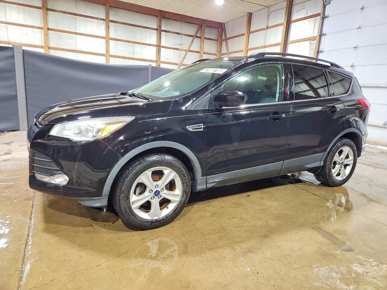 Photo of the 2016 FORD ESCAPE SE
