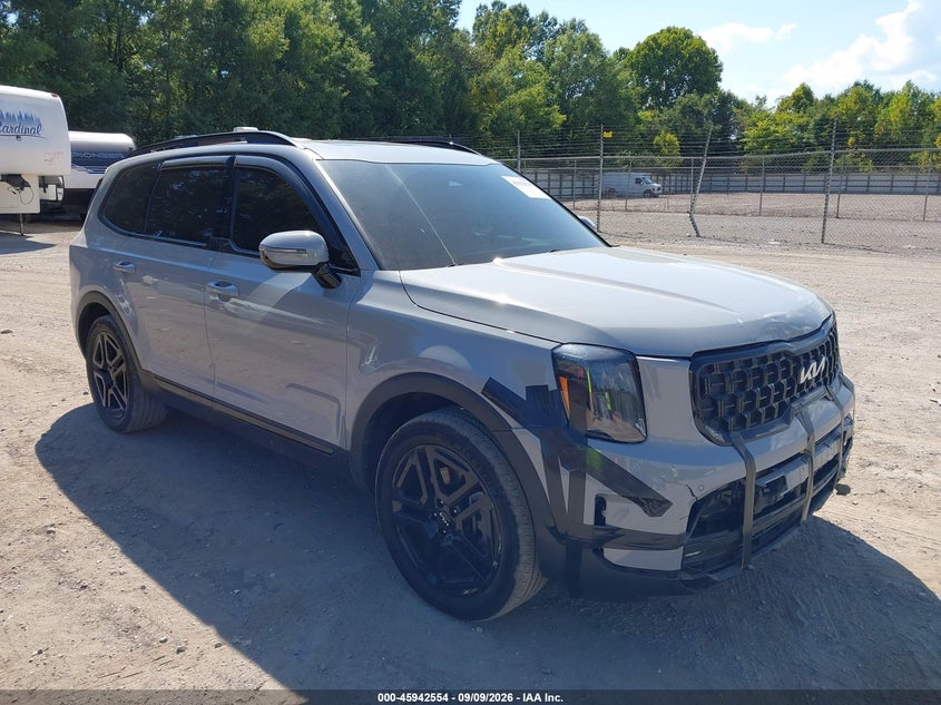 Photo of the 2024 KIA TELLURIDE SX X-LINE