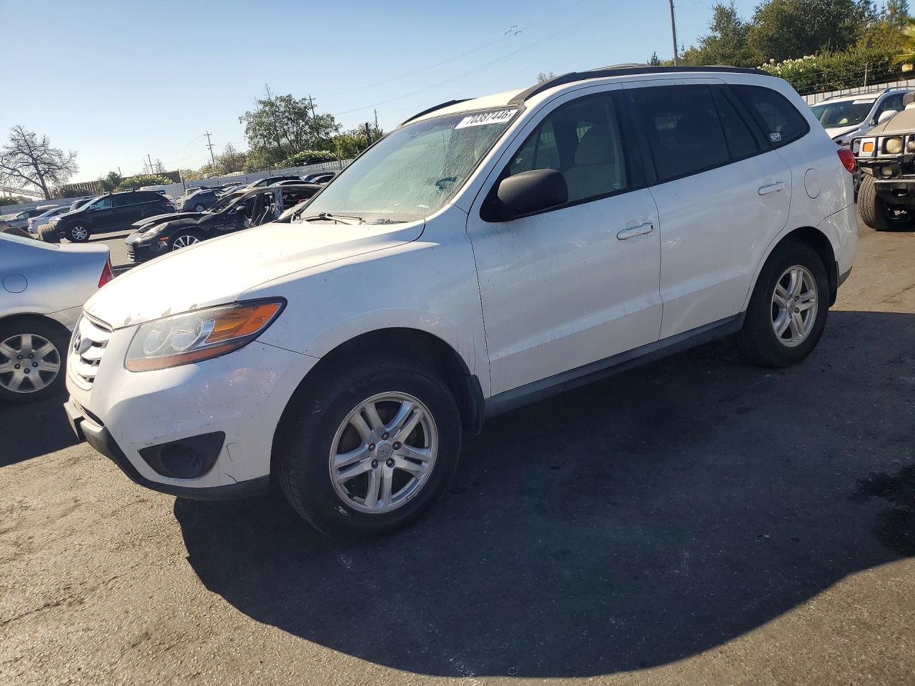 Photo of the 2011 HYUNDAI SANTA FE GLS