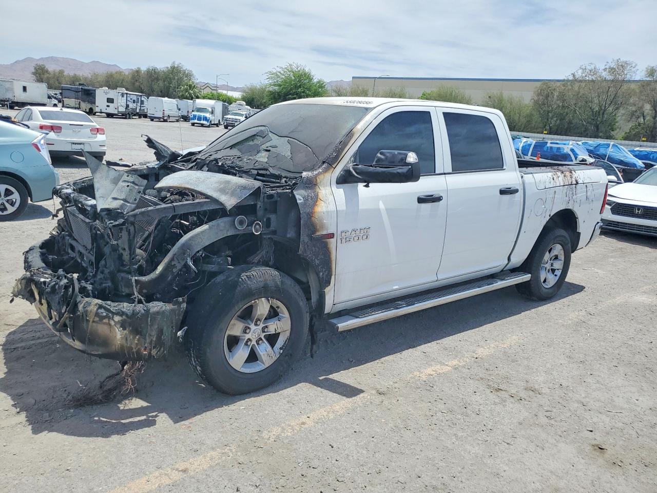 Photo of the 2015 RAM 1500 ST