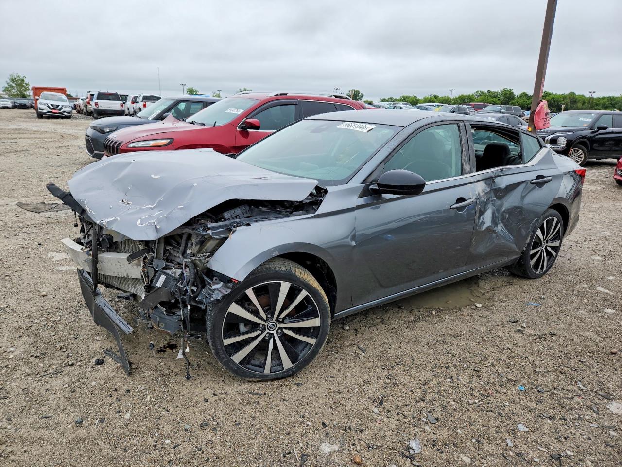 Photo of the 2020 NISSAN ALTIMA 2.5 SR