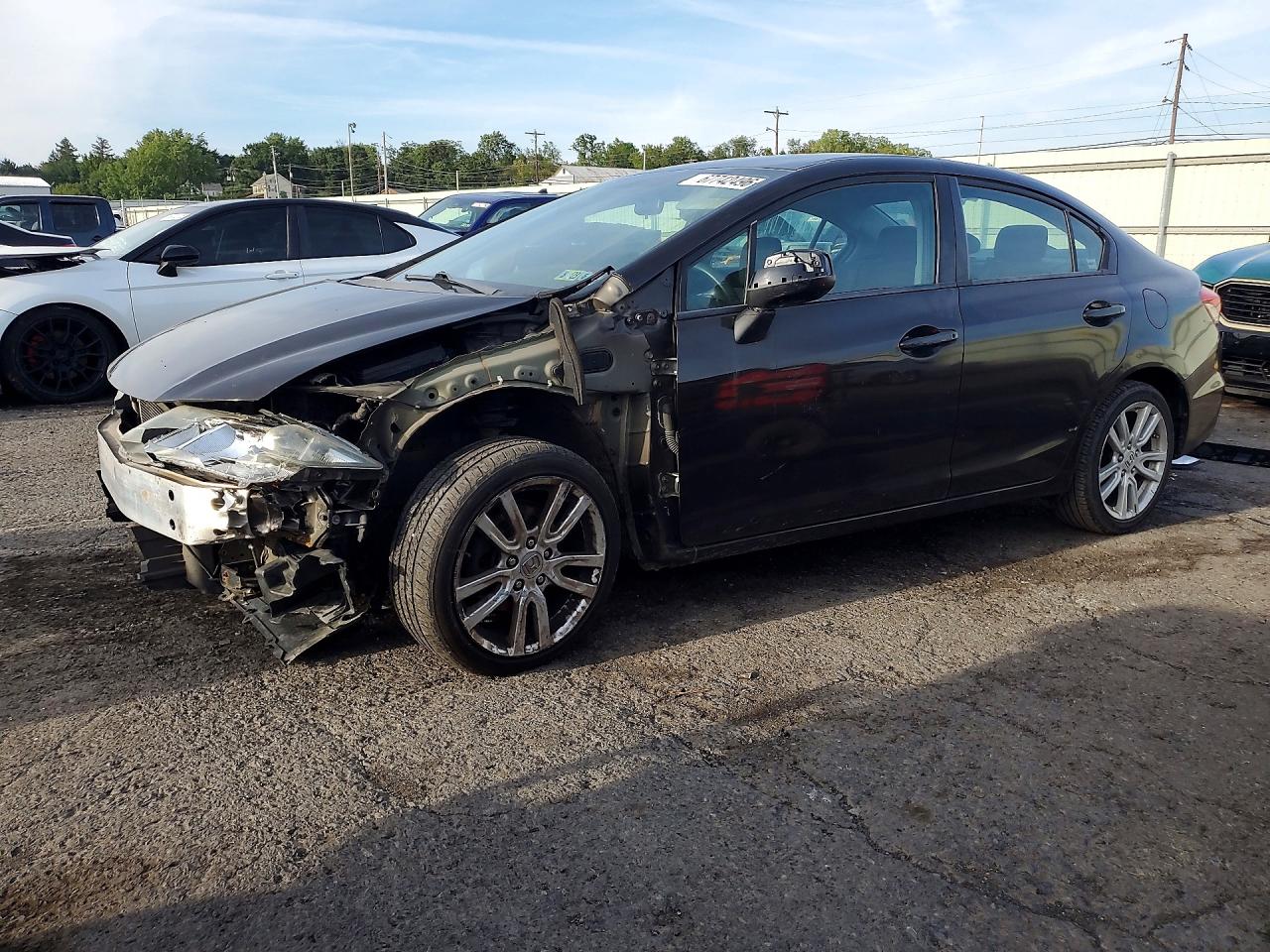 Photo of the 2013 HONDA CIVIC LX