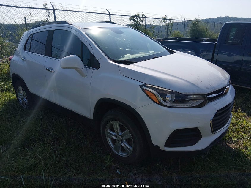 Photo of the 2017 CHEVROLET TRAX LT