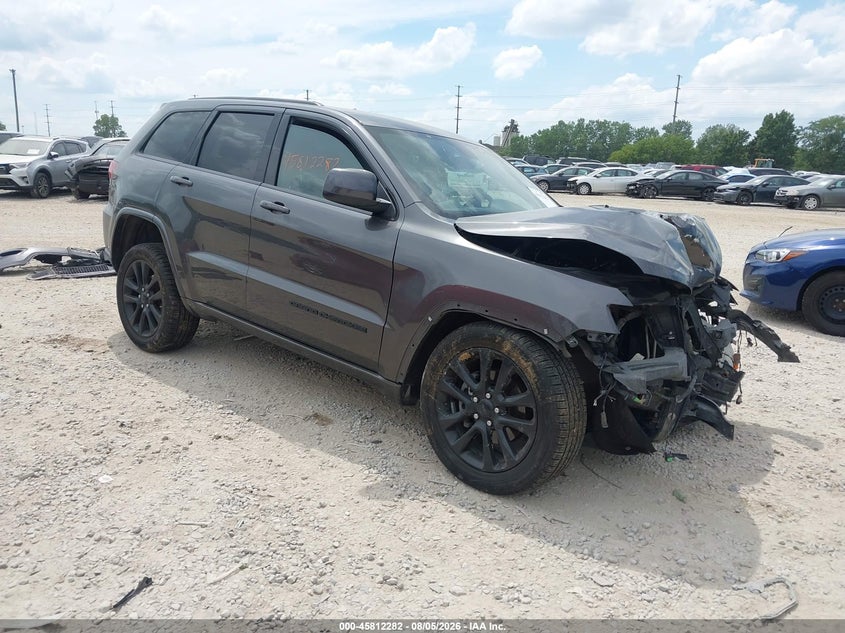 Photo of the 2018 JEEP GRAND CHEROKEE ALTITUDE 4X4