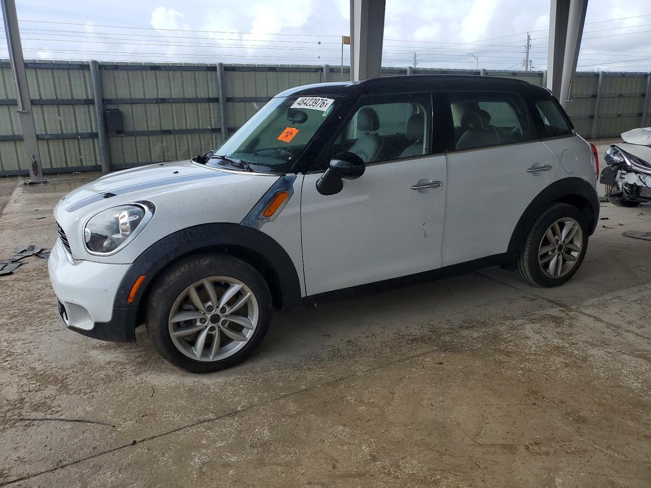 Photo of the 2012 MINI COOPER S COUNTRYMAN