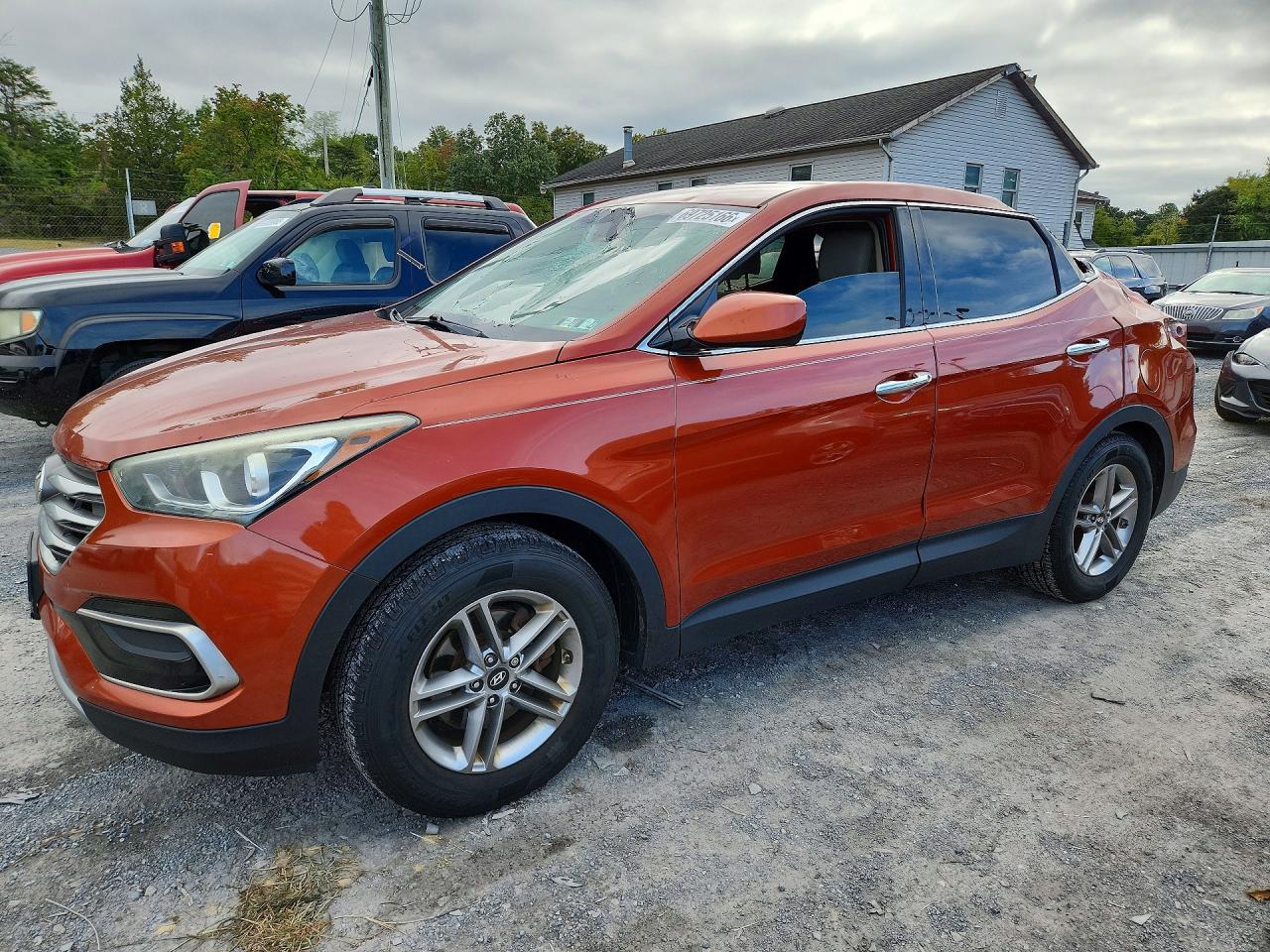 Photo of the 2017 HYUNDAI SANTA FE SPORT 2.4L