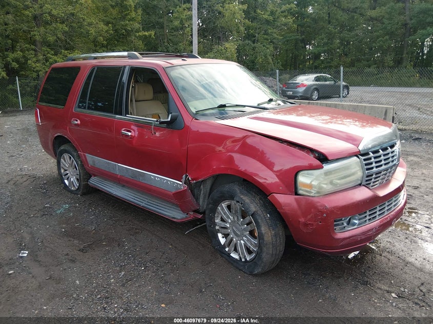 Photo of the 2008 LINCOLN NAVIGATOR