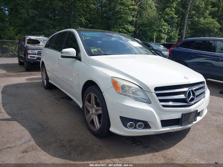 Photo of the 2011 MERCEDES-BENZ R 350 4MATIC