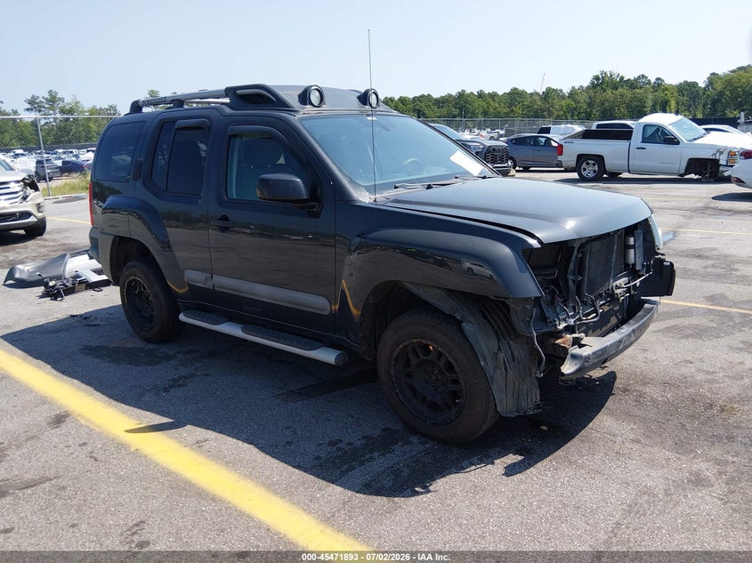Photo of the 2012 NISSAN XTERRA PRO-4X