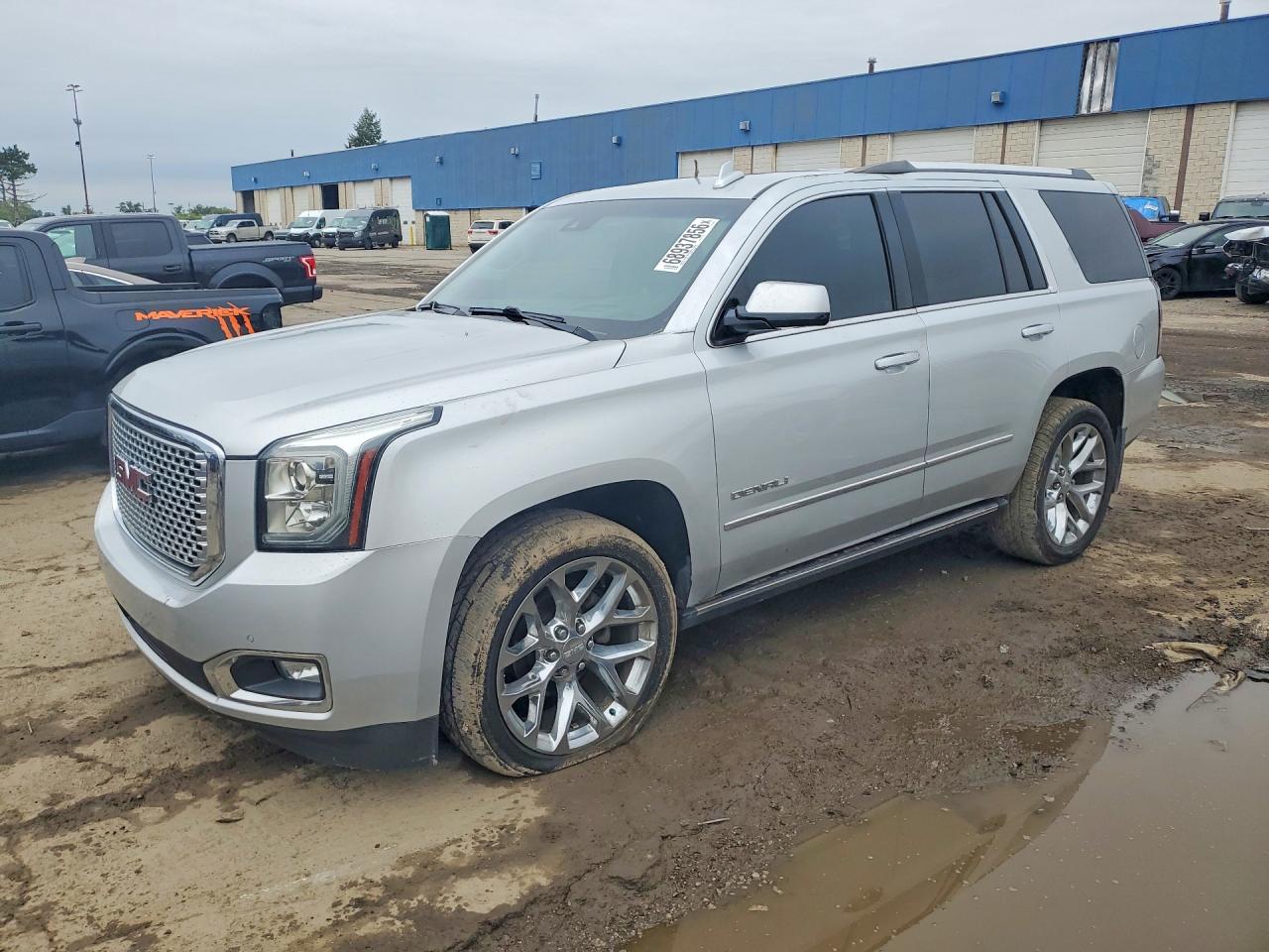 Photo of the 2016 GMC YUKON DENALI