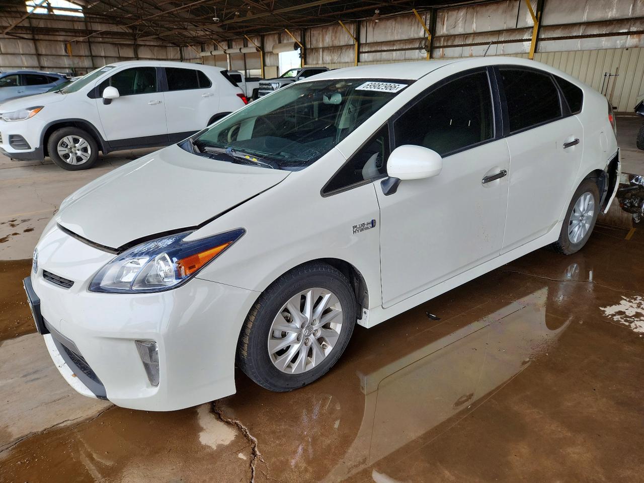 Photo of the 2015 TOYOTA PRIUS PLUG-IN HYBRID ADVANCED