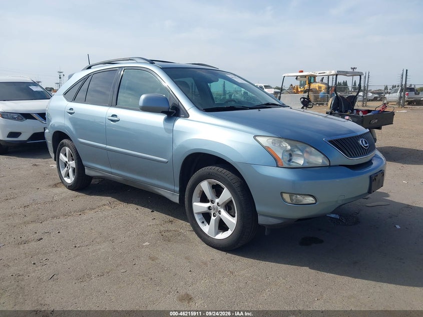 Photo of the 2005 LEXUS RX 330