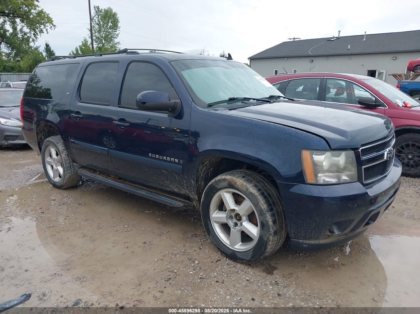 Photo of the 2008 CHEVROLET SUBURBAN 1500 LT