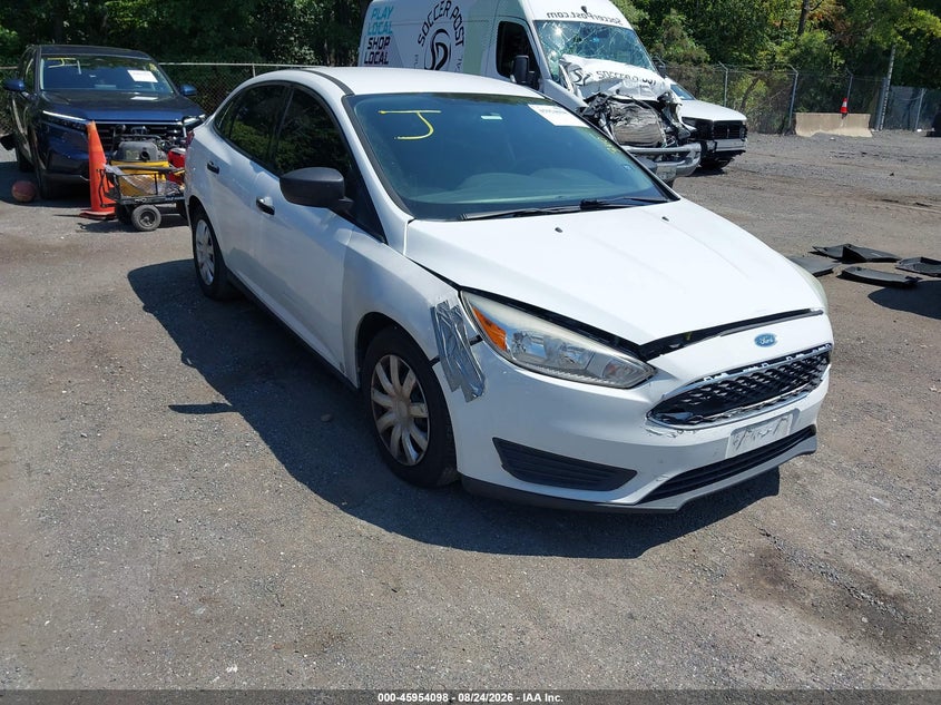 Photo of the 2017 FORD FOCUS S