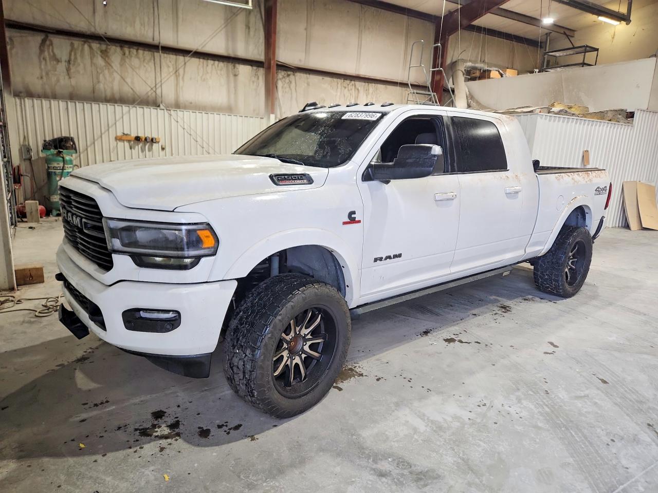 Photo of the 2019 RAM 2500 LARAMIE