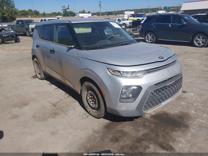 Photo of the 2020 KIA SOUL LX