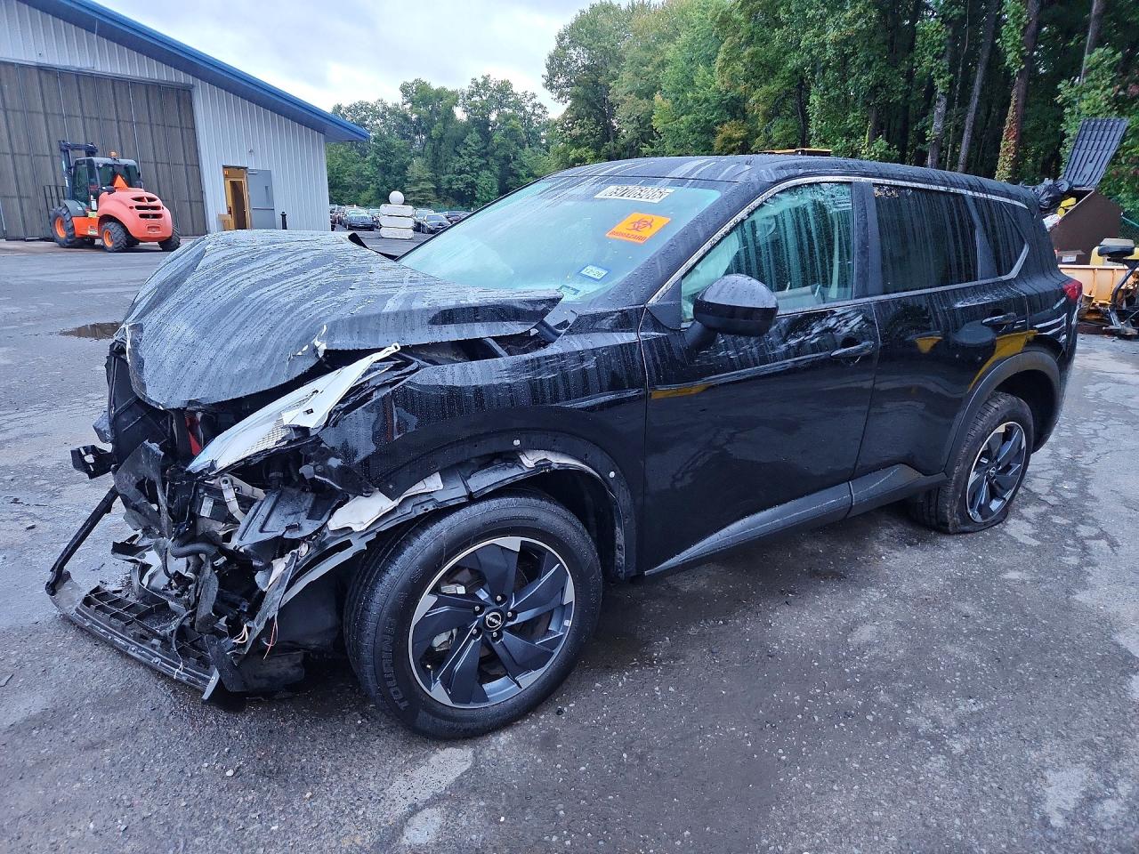 Photo of the 2025 NISSAN ROGUE SV