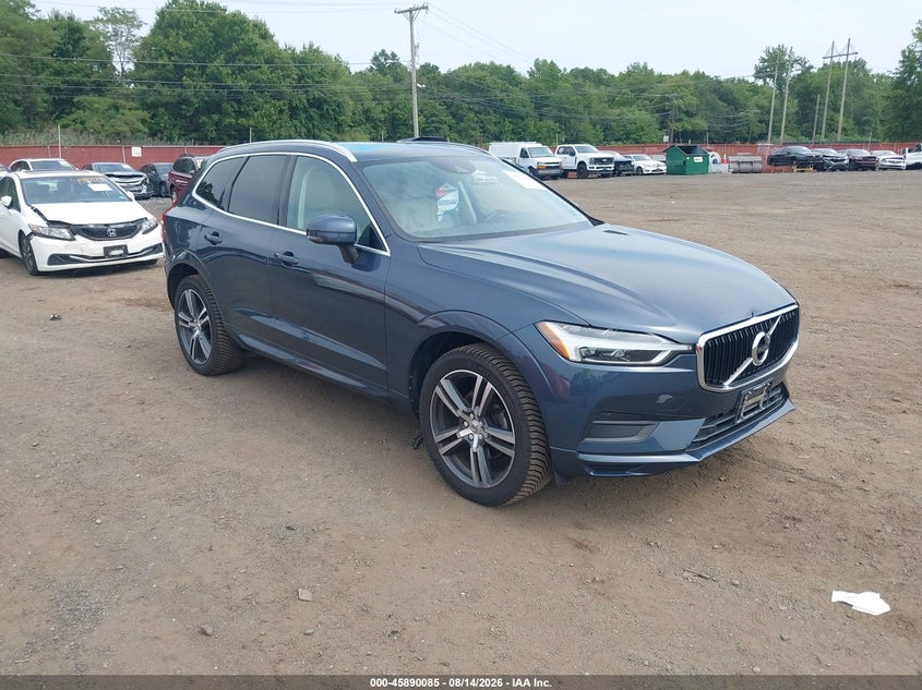 Photo of the 2020 VOLVO XC60 T5 MOMENTUM