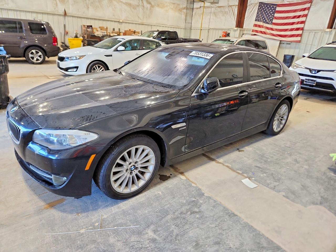 Photo of the 2011 BMW 535 XI
