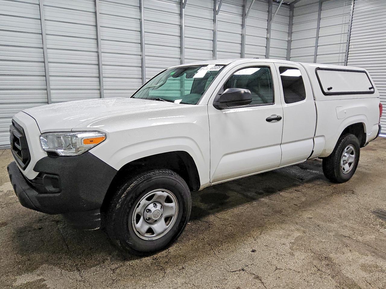 Photo of the 2022 TOYOTA TACOMA SR
