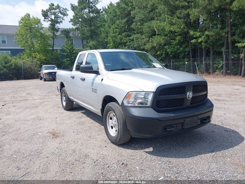Photo of the 2016 RAM 1500 TRADESMAN