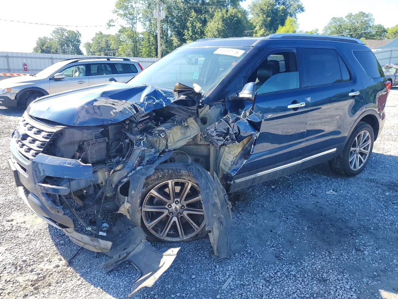 Photo of the 2016 FORD EXPLORER LIMITED