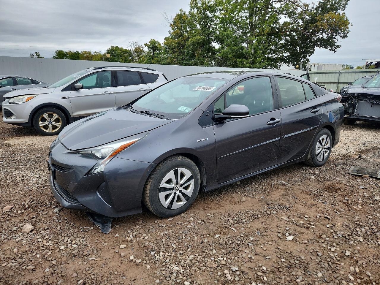 Photo of the 2016 TOYOTA PRIUS FOUR