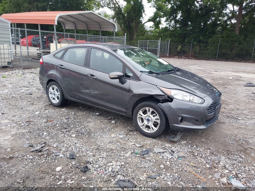 Photo of the 2015 FORD FIESTA SE