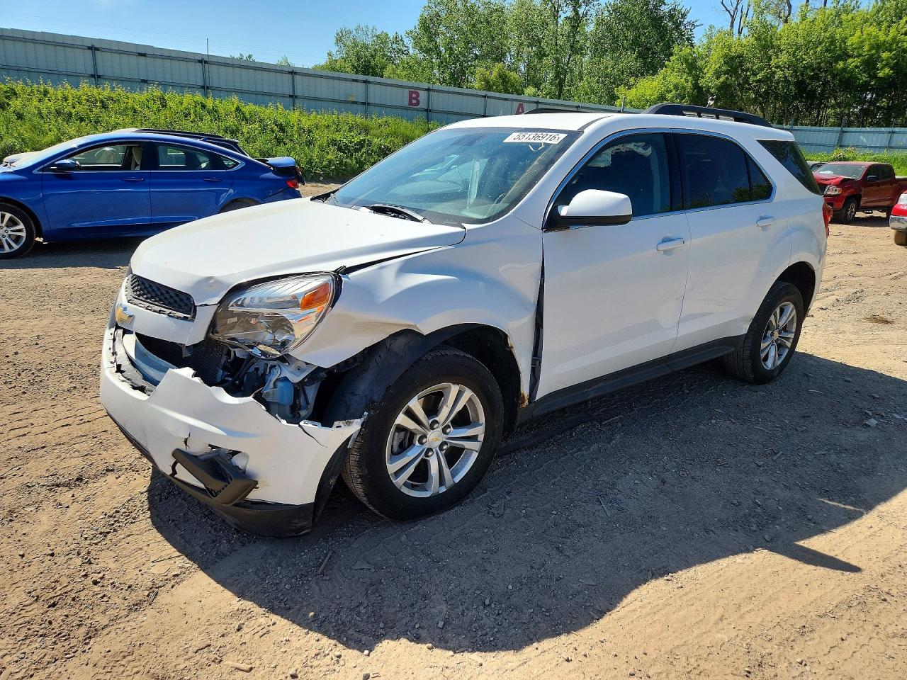 Photo of the 2015 CHEVROLET EQUINOX LT