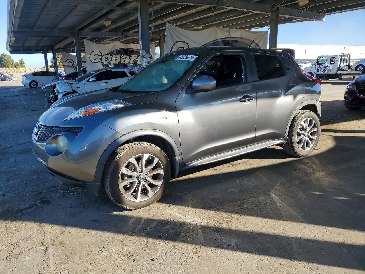 Photo of the 2011 NISSAN JUKE S