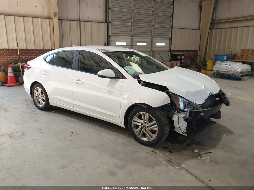 Photo of the 2020 HYUNDAI ELANTRA SEL